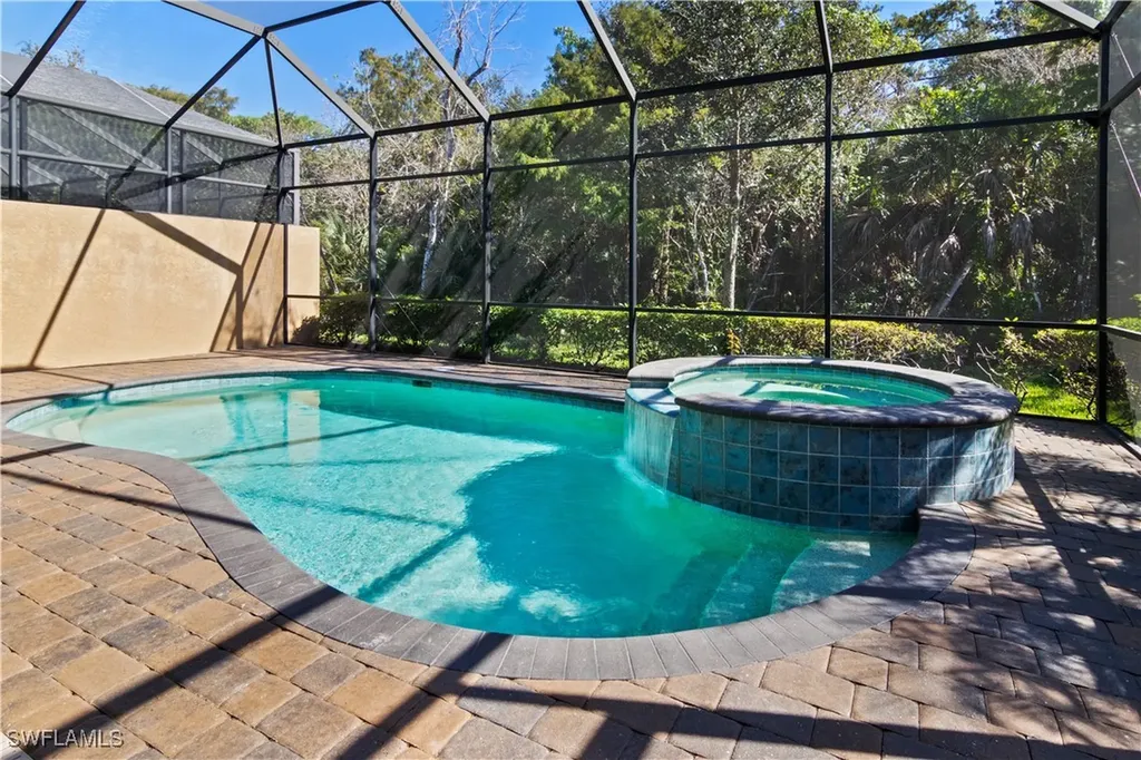 6604 Roma Way Naples FL 34113