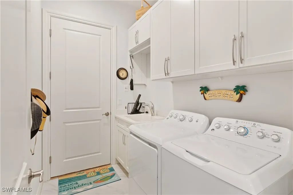 6604 Roma Way Naples FL 34113