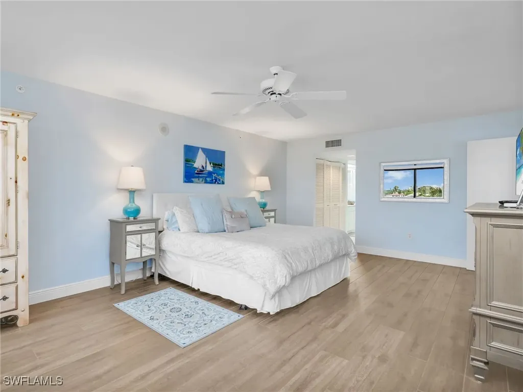 4751 Gulf Shore Boulevard N Naples FL 34103
