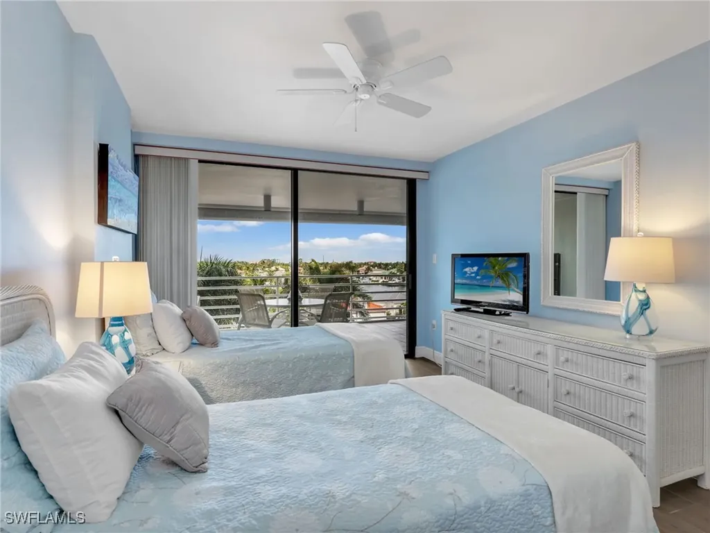 4751 Gulf Shore Boulevard N Naples FL 34103