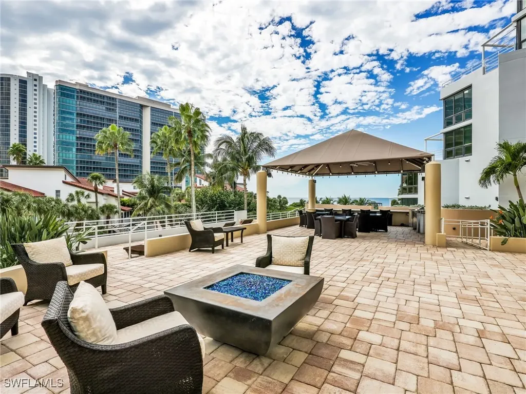 4751 Gulf Shore Boulevard N Naples FL 34103