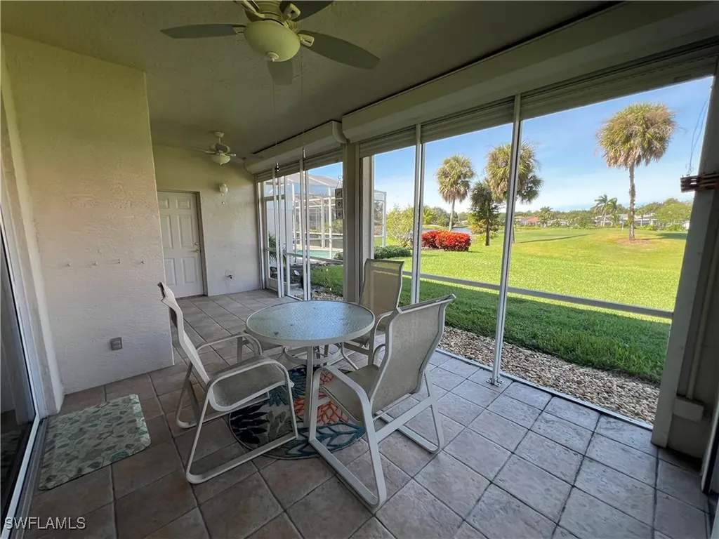 2081 Crestview Way Naples FL 34119