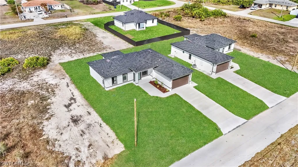 916 Manresa Avenue S Lehigh Acres FL 33974