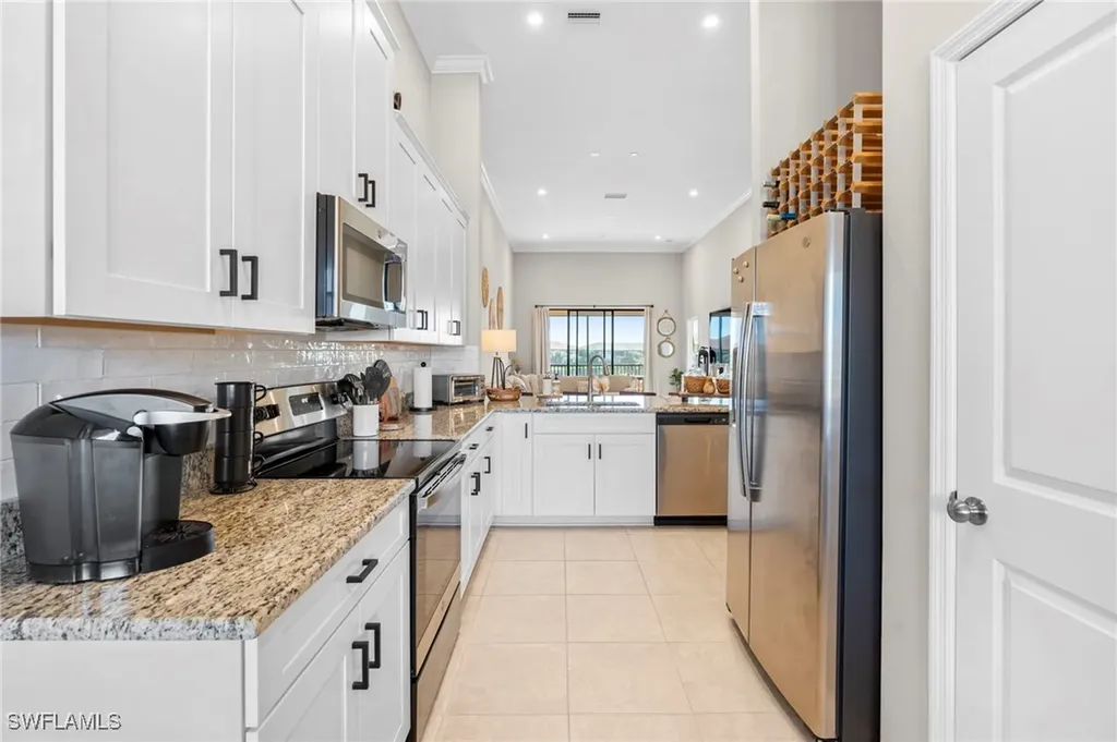 9402 Pocida Court Naples FL 34119