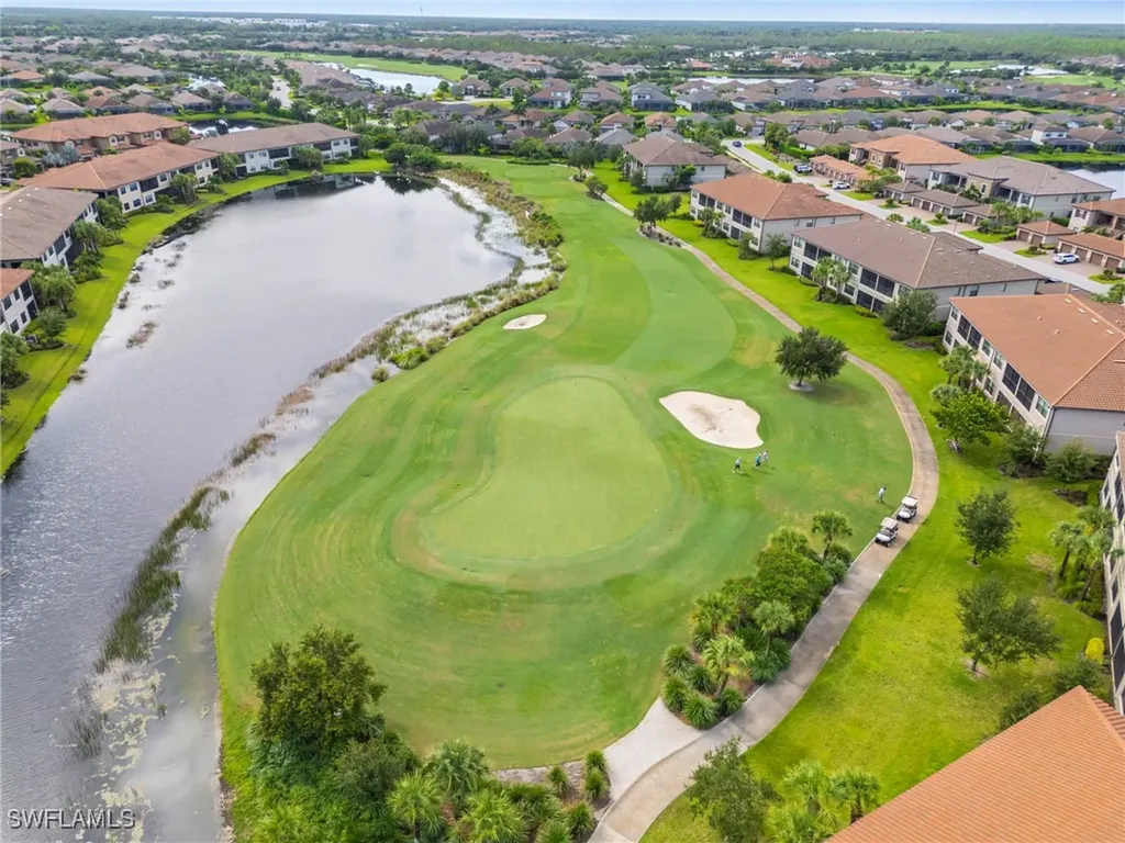 9402 Pocida Court Naples FL 34119