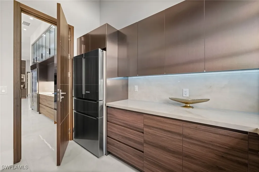 2272 Oakes Boulevard Naples FL 34119