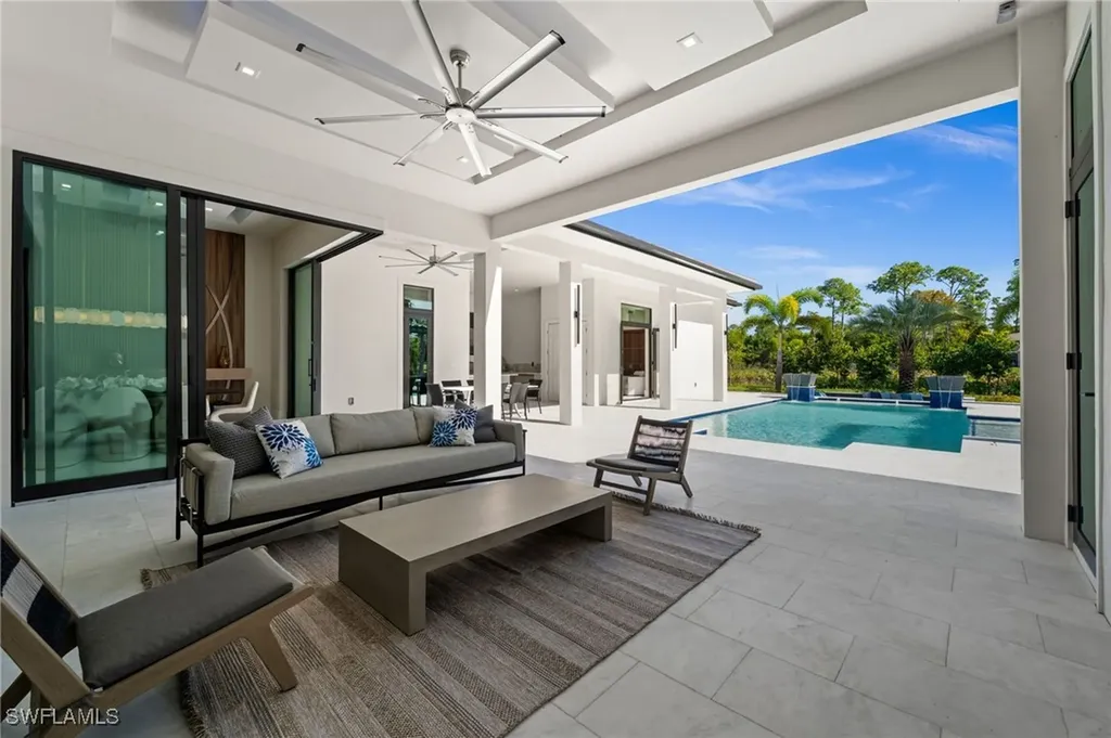 2272 Oakes Boulevard Naples FL 34119