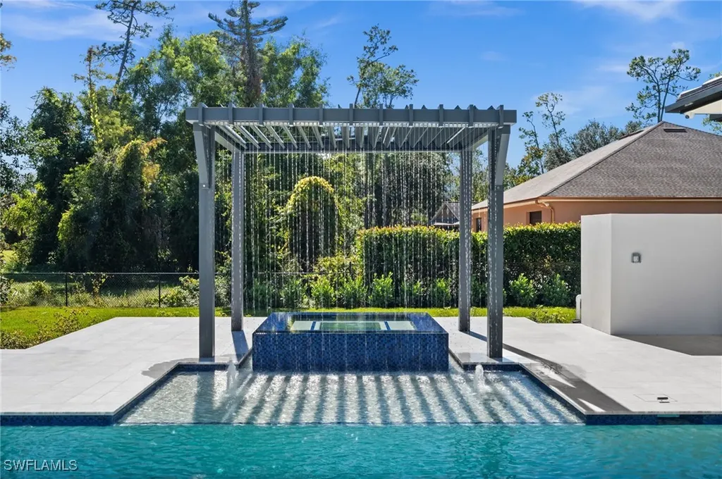 2272 Oakes Boulevard Naples FL 34119