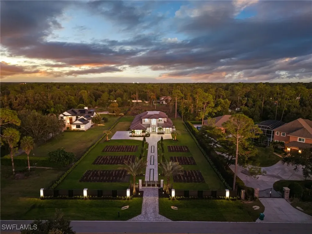 2272 Oakes Boulevard Naples FL 34119