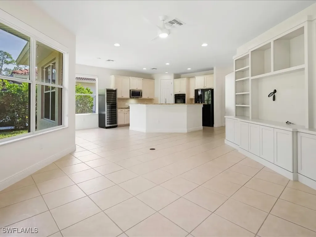 12671 Biscayne Court Naples FL 34105
