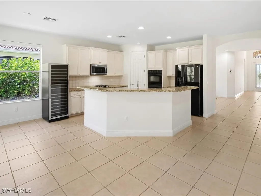 12671 Biscayne Court Naples FL 34105