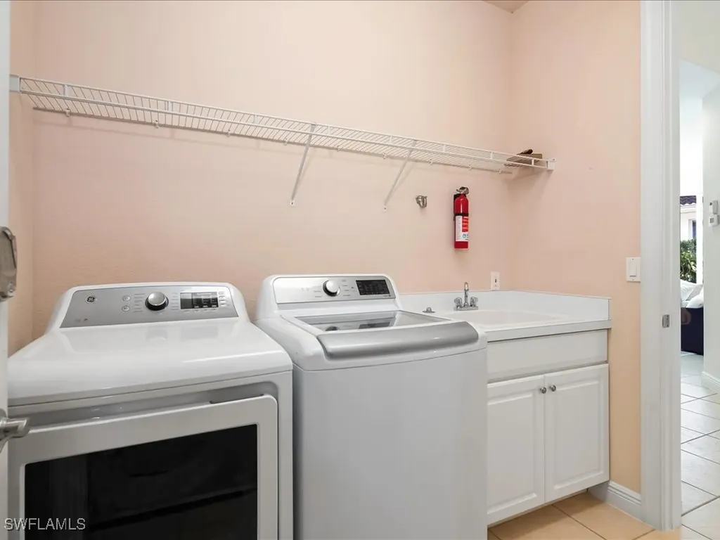 12671 Biscayne Court Naples FL 34105