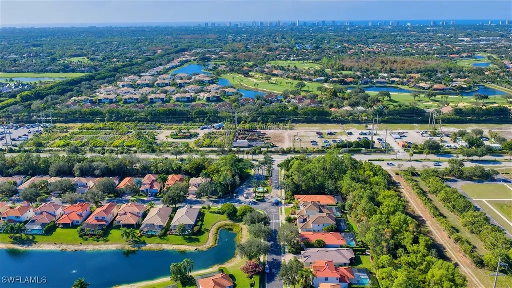12671 Biscayne Court Naples FL 34105