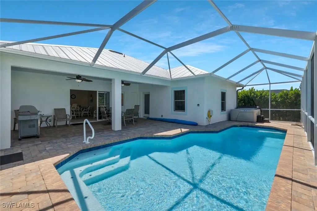 41 5th Street Bonita Springs FL 34134