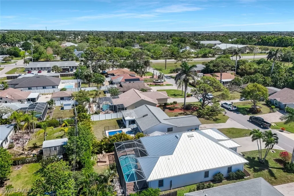 41 5th Street Bonita Springs FL 34134