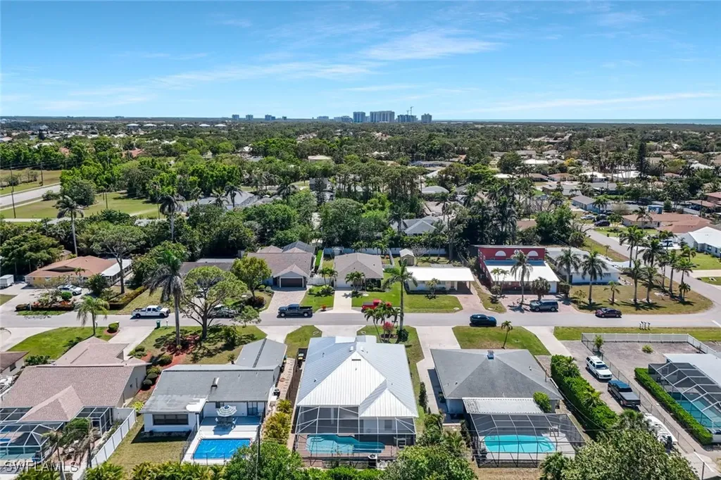 41 5th Street Bonita Springs FL 34134