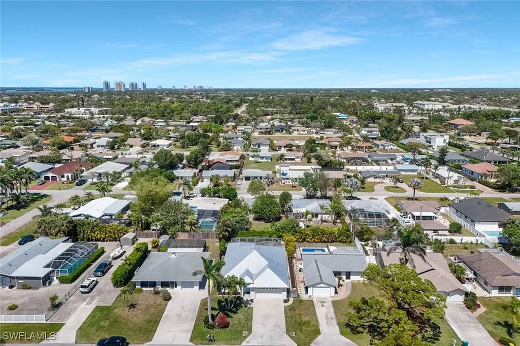 41 5th Street Bonita Springs FL 34134