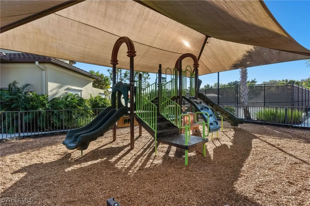 13456 Mandarin Circle Naples FL 34109
