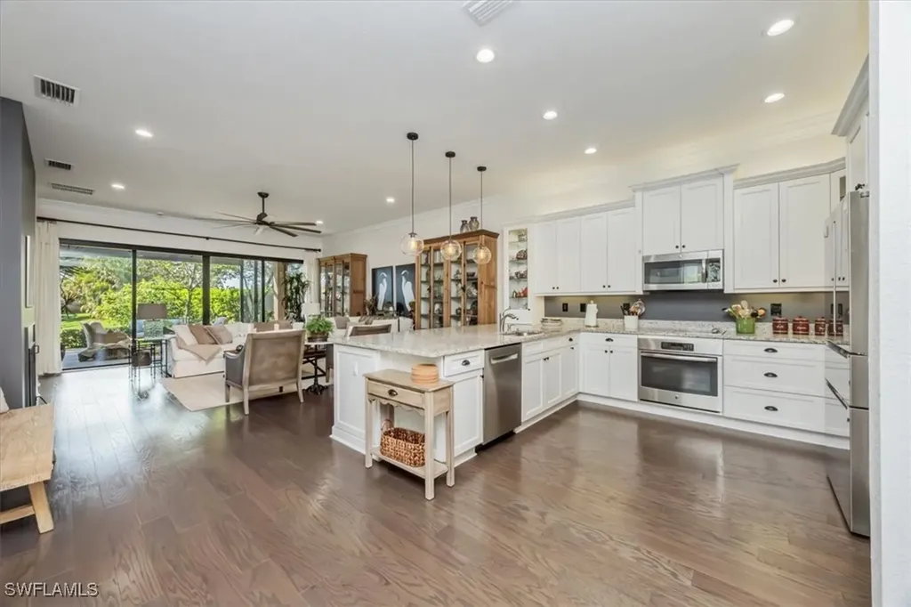 13456 Mandarin Circle Naples FL 34109