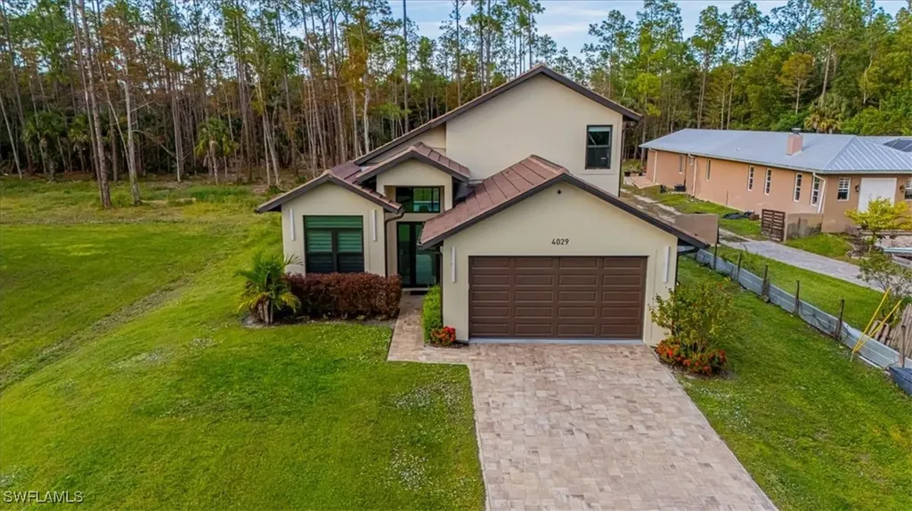 4029 2nd Avenue SE Naples FL 34117