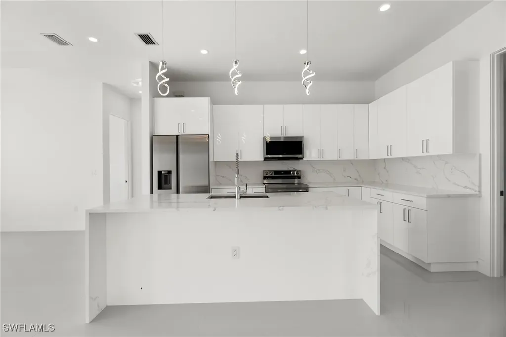 1027 Kirkwood Street Lehigh Acres FL 33974