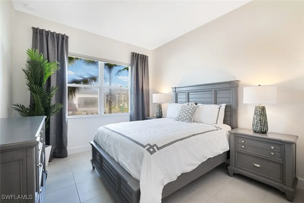 12390 Purple Ficus Way Naples FL 34120