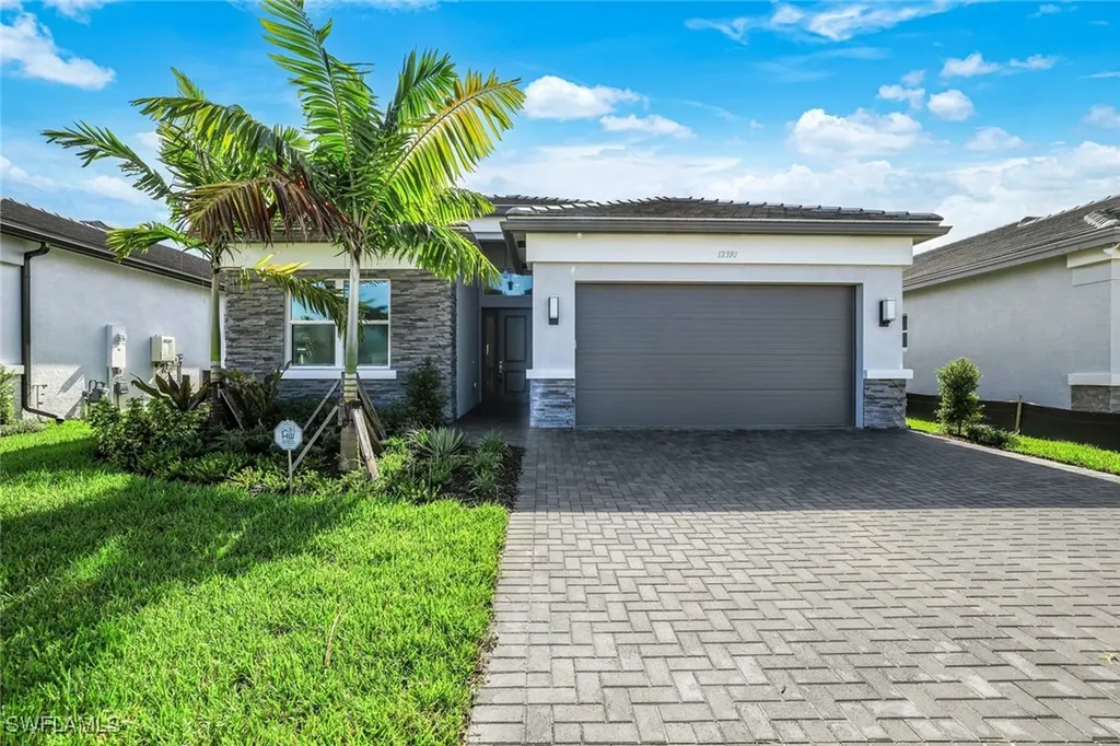 12390 Purple Ficus Way Naples FL 34120