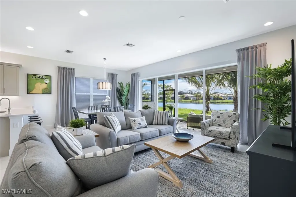12390 Purple Ficus Way Naples FL 34120