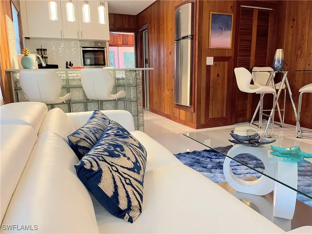 317 Nature View Court Fort Myers Beach FL 33931