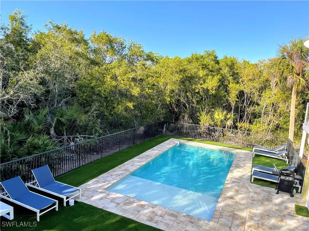 317 Nature View Court Fort Myers Beach FL 33931