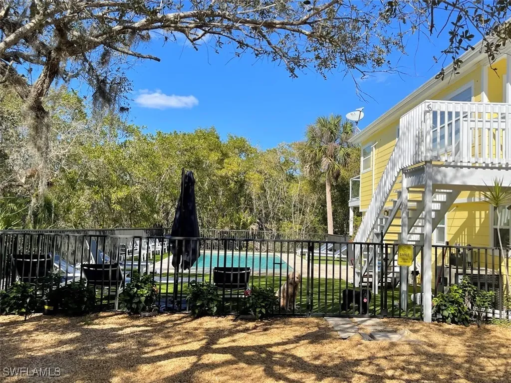 317 Nature View Court Fort Myers Beach FL 33931