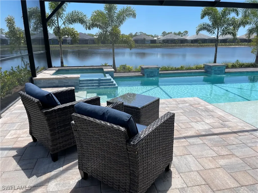 6282 Indies Avenue Naples FL 34113