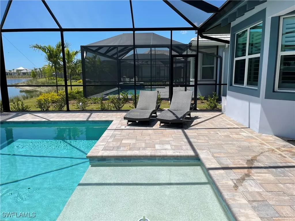 6282 Indies Avenue Naples FL 34113