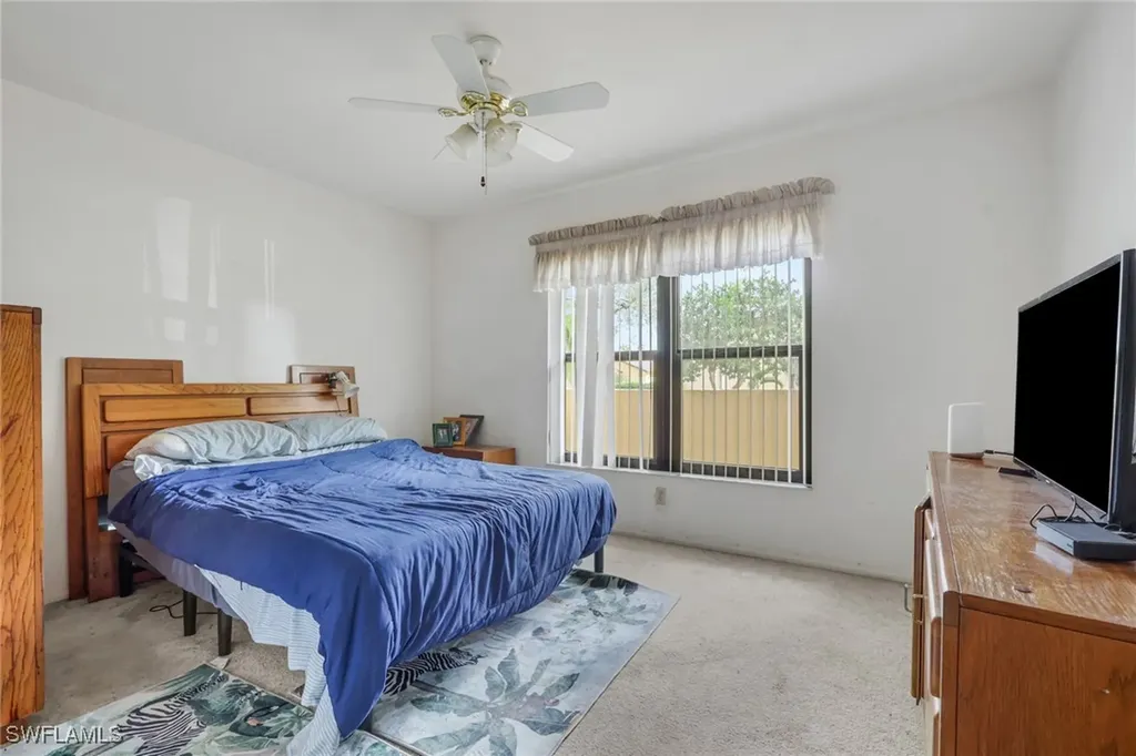 5284 Concord Way Fort Myers FL 33907