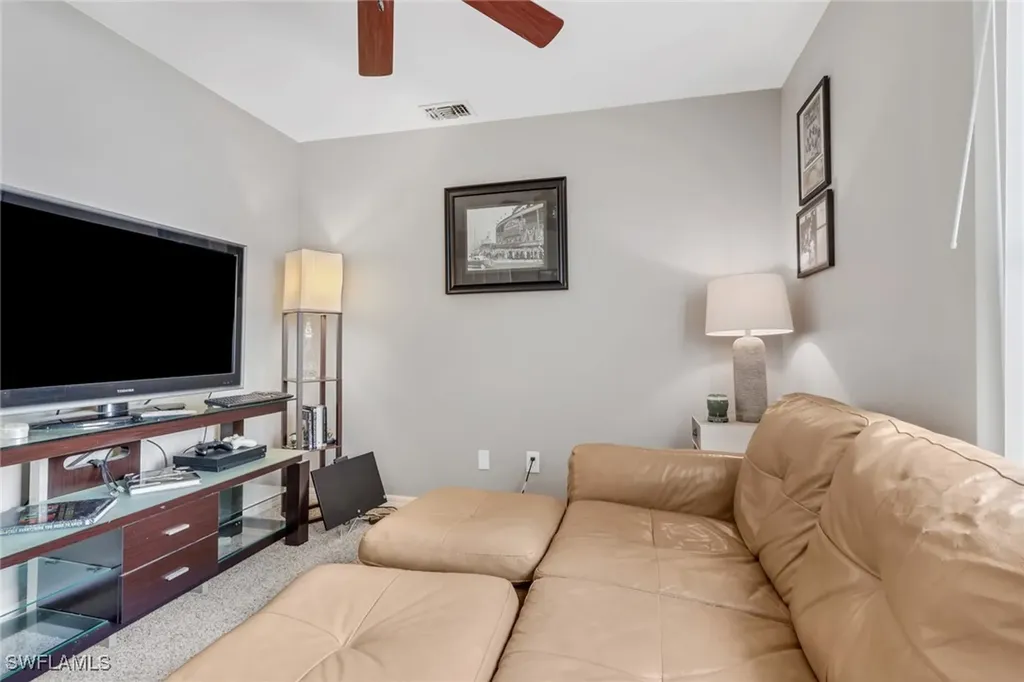 5284 Concord Way Fort Myers FL 33907