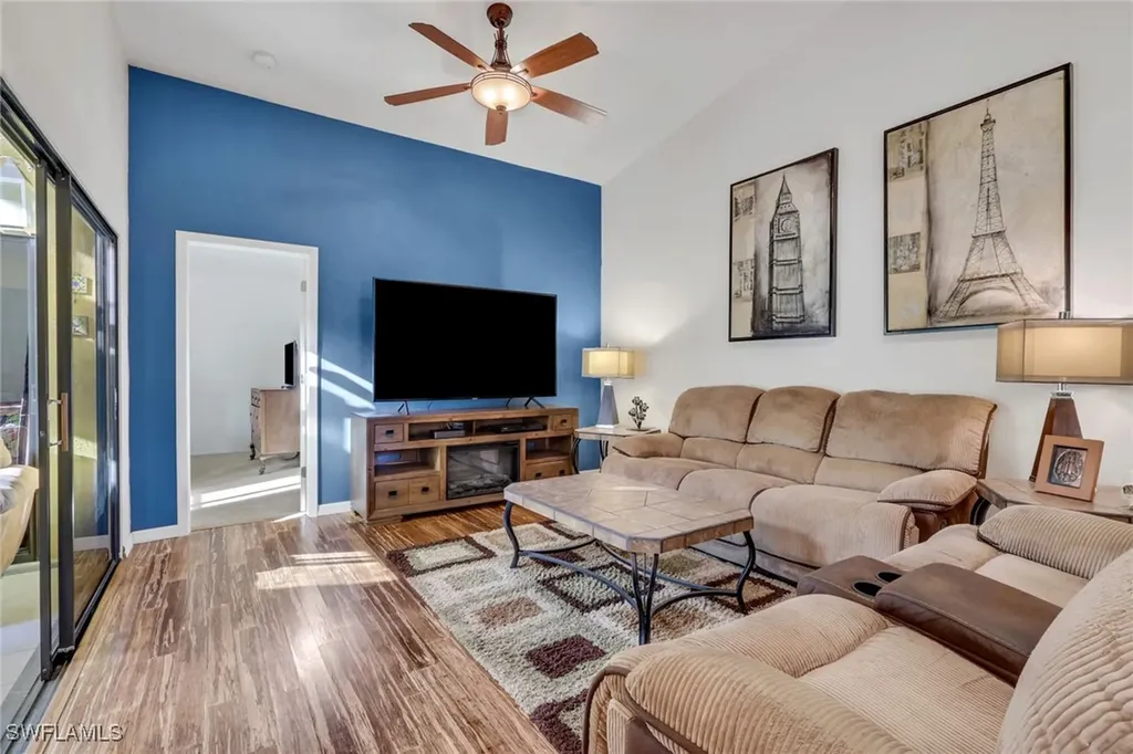 5284 Concord Way Fort Myers FL 33907