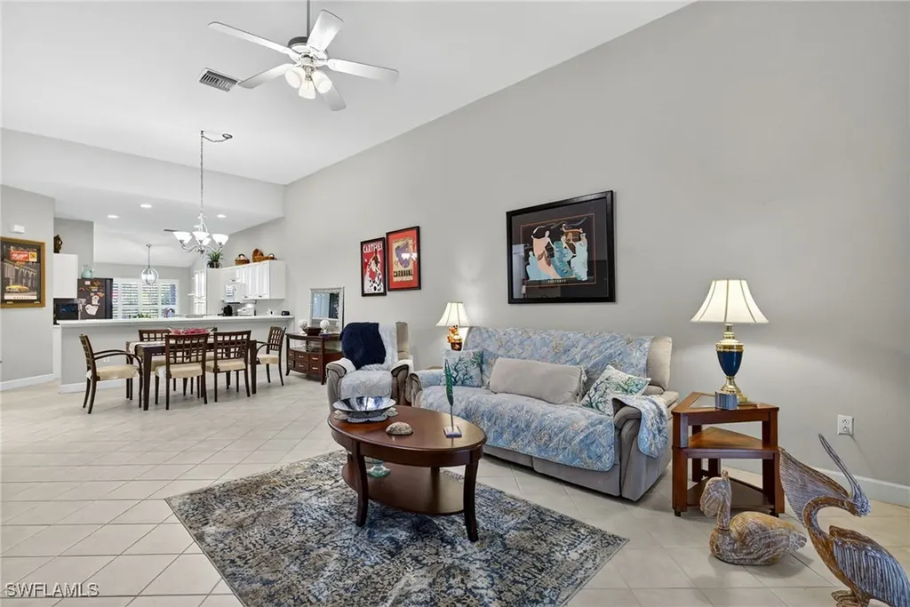 5898 Northridge Drive N Naples FL 34110