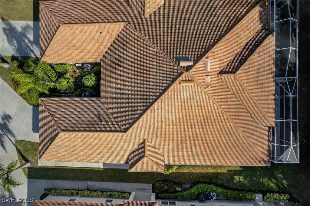 5898 Northridge Drive N Naples FL 34110