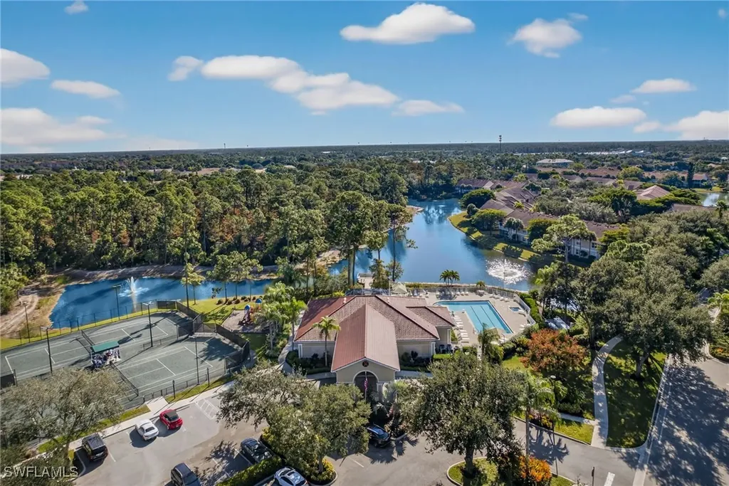 5898 Northridge Drive N Naples FL 34110