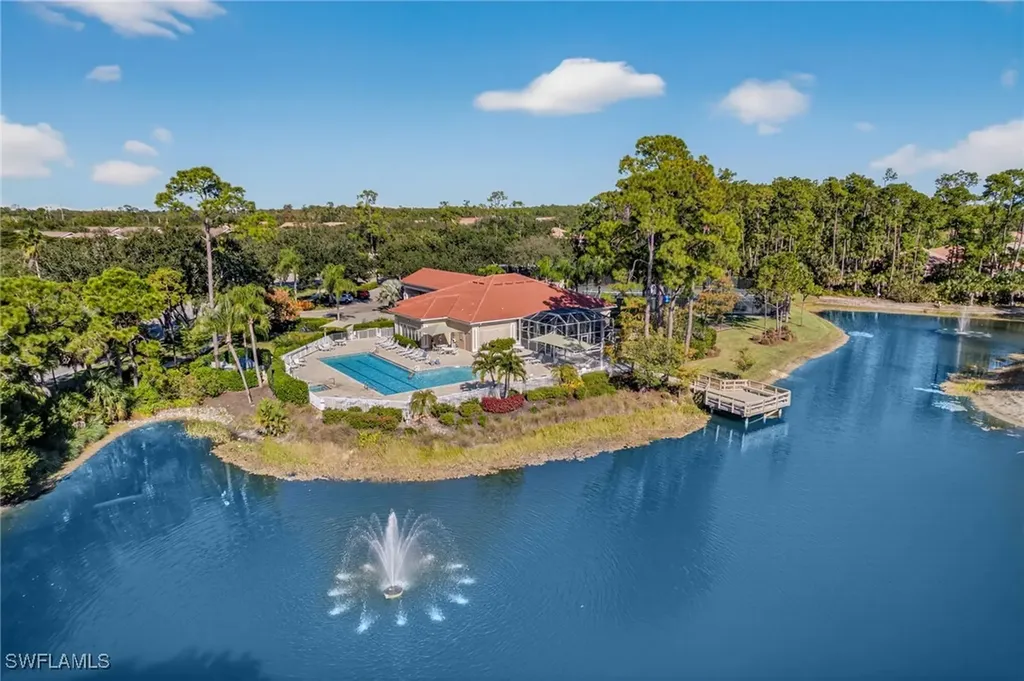 5898 Northridge Drive N Naples FL 34110