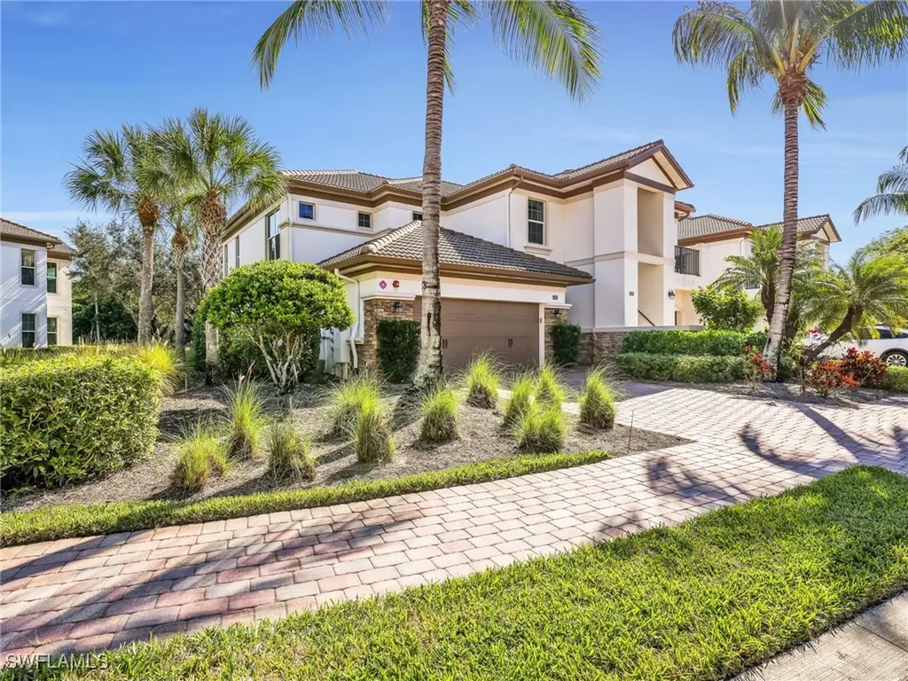 8060 Players Cove Drive Naples FL 34113