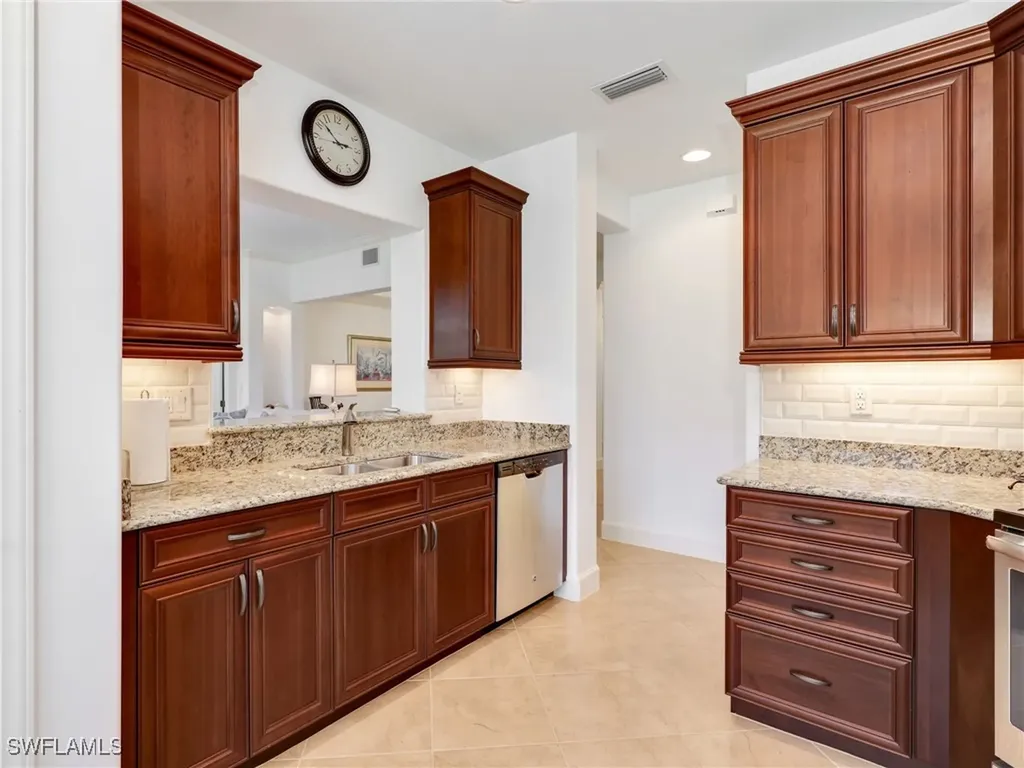 8060 Players Cove Drive Naples FL 34113
