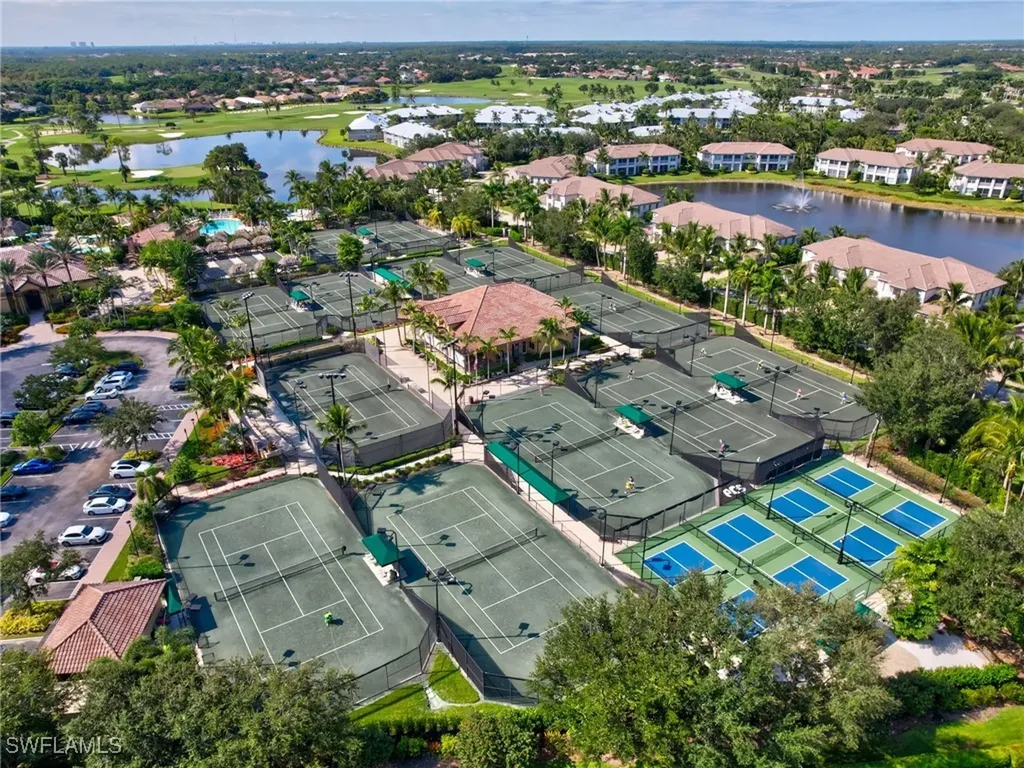 8060 Players Cove Drive Naples FL 34113