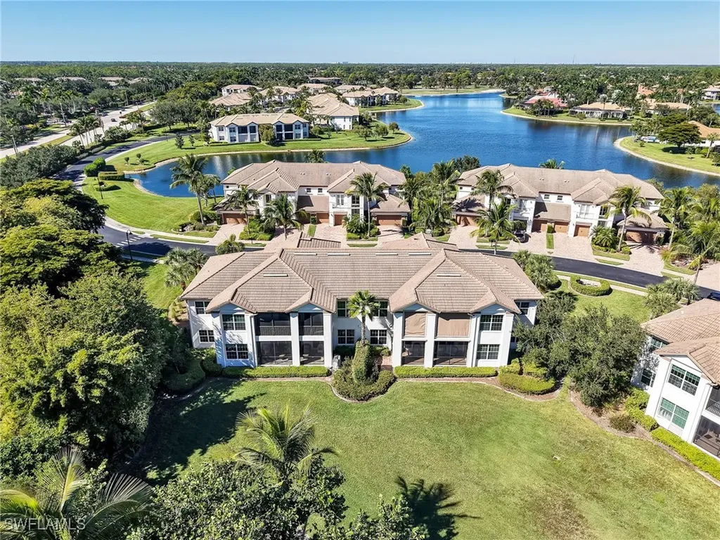 8060 Players Cove Drive Naples FL 34113