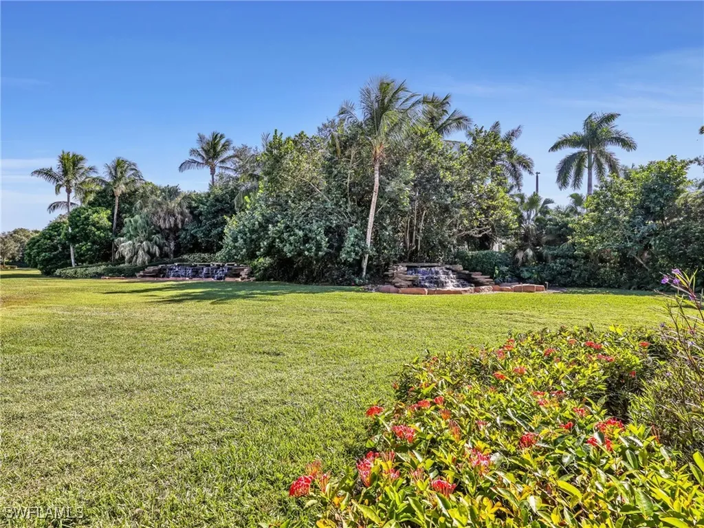 8060 Players Cove Drive Naples FL 34113