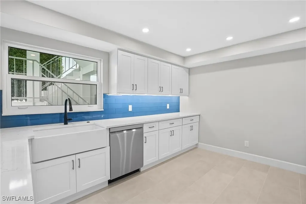 1100 8th Avenue S Naples FL 34102
