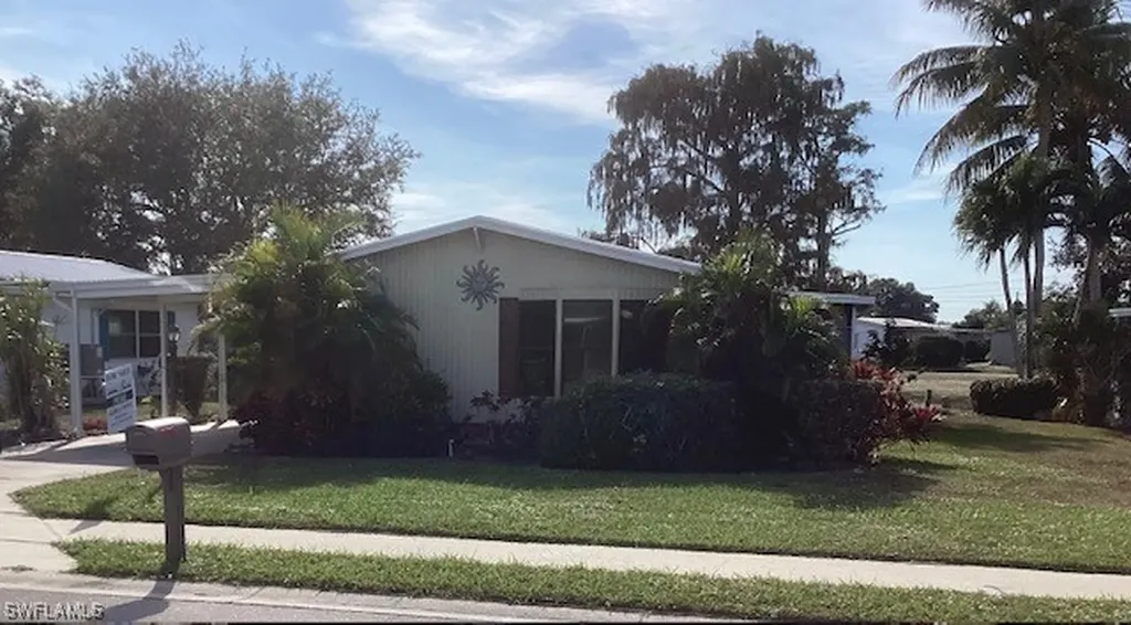 611 Charlemagne Boulevard Naples FL 34112