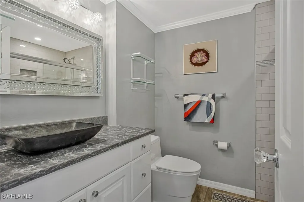 4031 Gulf Shore Boulevard N Naples FL 34103