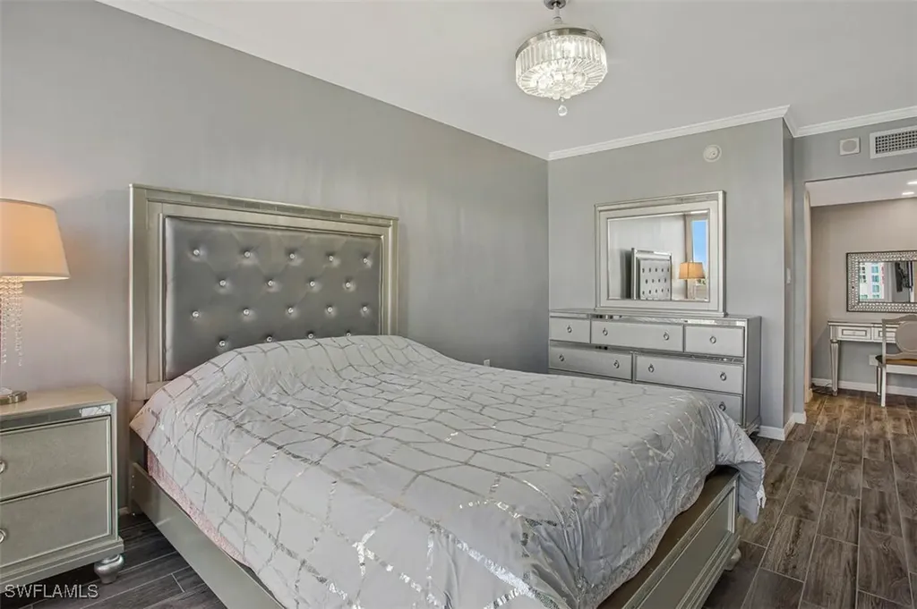 4031 Gulf Shore Boulevard N Naples FL 34103