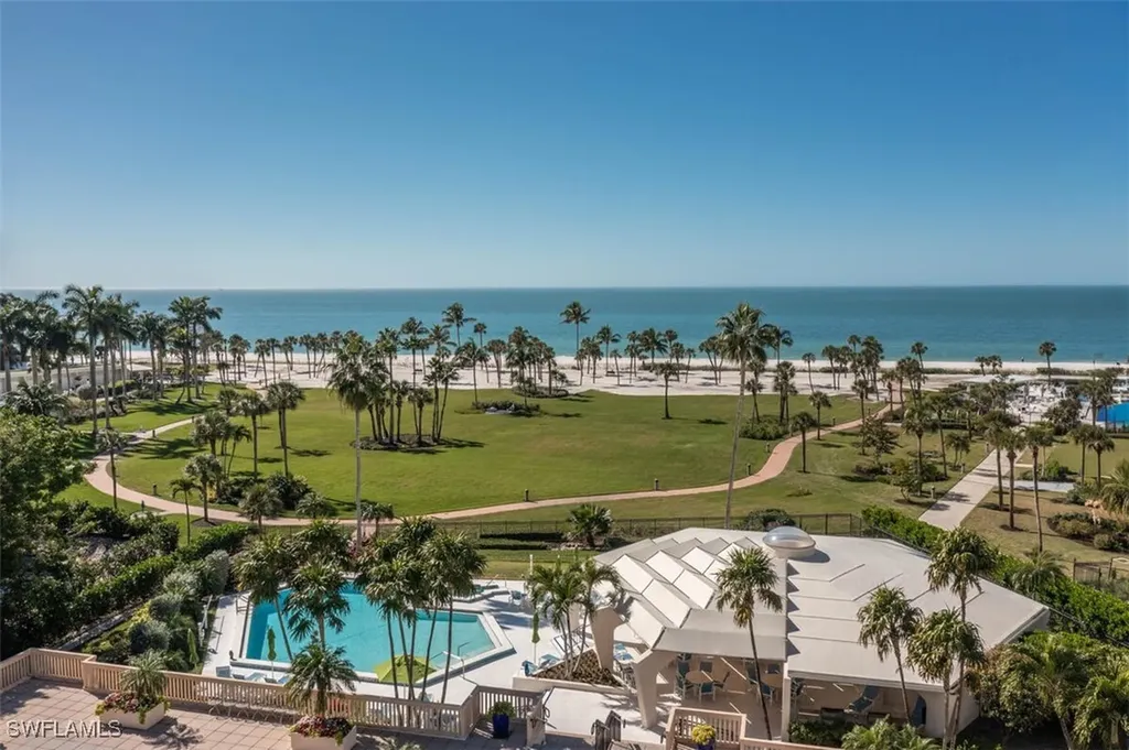 4031 Gulf Shore Boulevard N Naples FL 34103
